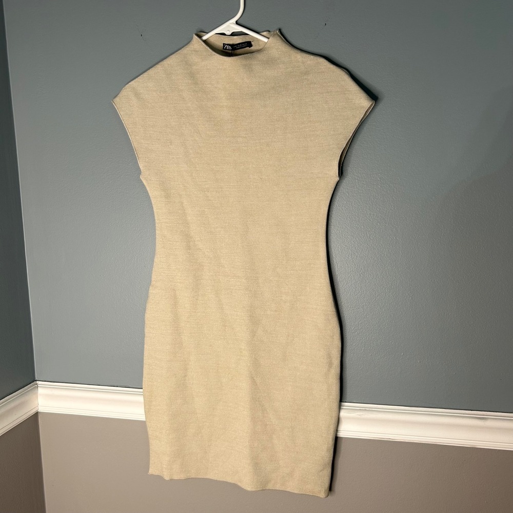 Zara Women Beige Oatmeal Knit Mock Neck Sleeveless Sheath Dress Size M 5584/481